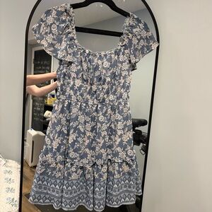NWT Women’s Dress Medium Blue Floral Mini Dress Summer